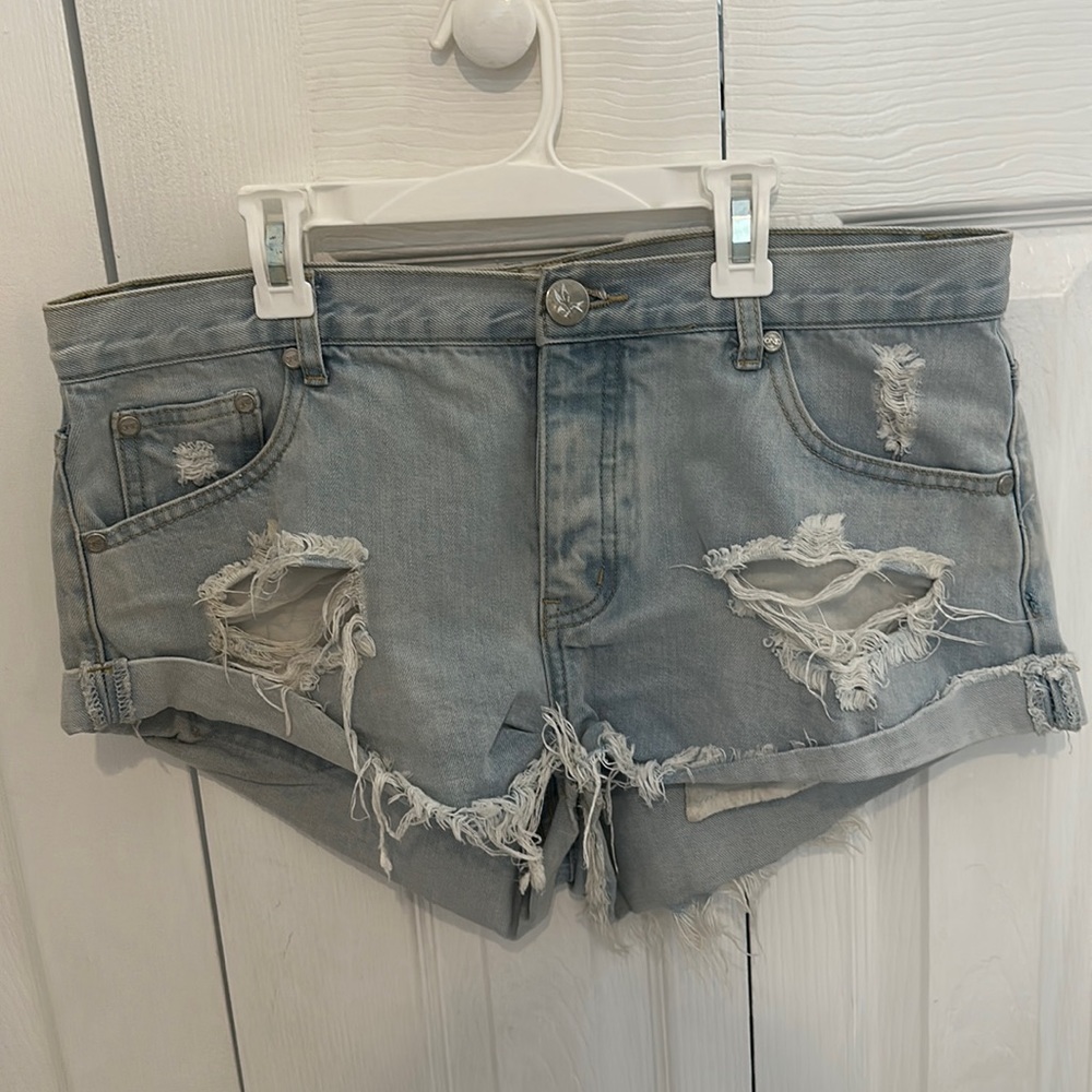 One teaspoon Bandit light wash shorts